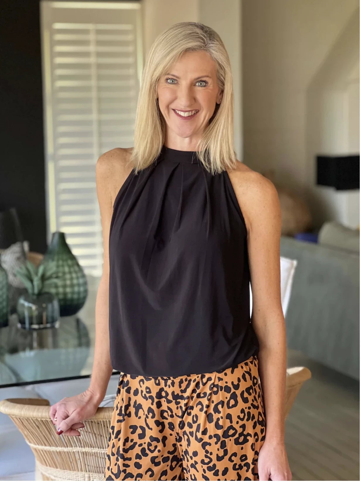 Tops – HerClosetSA