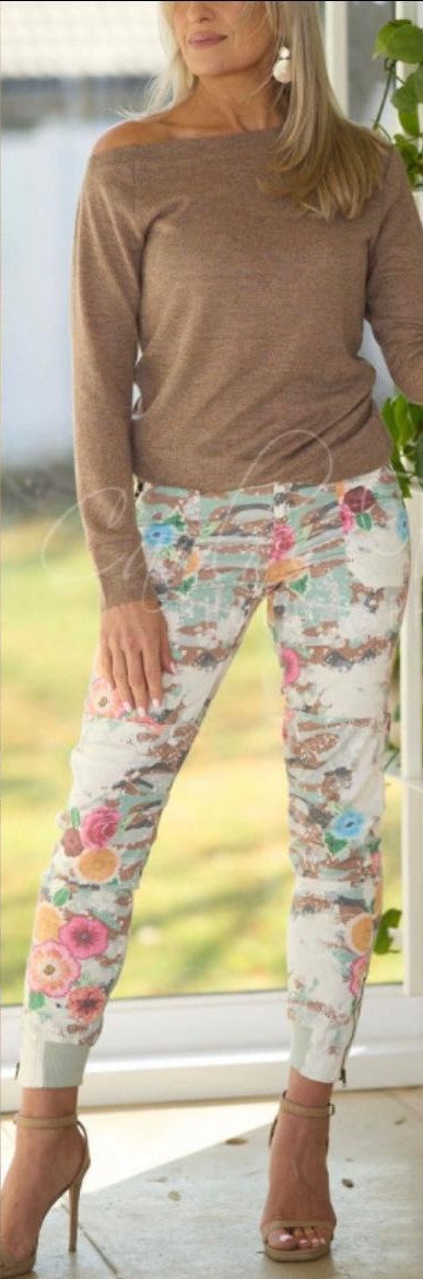 Bon Bon Cargo Pants ¬ Floral Print